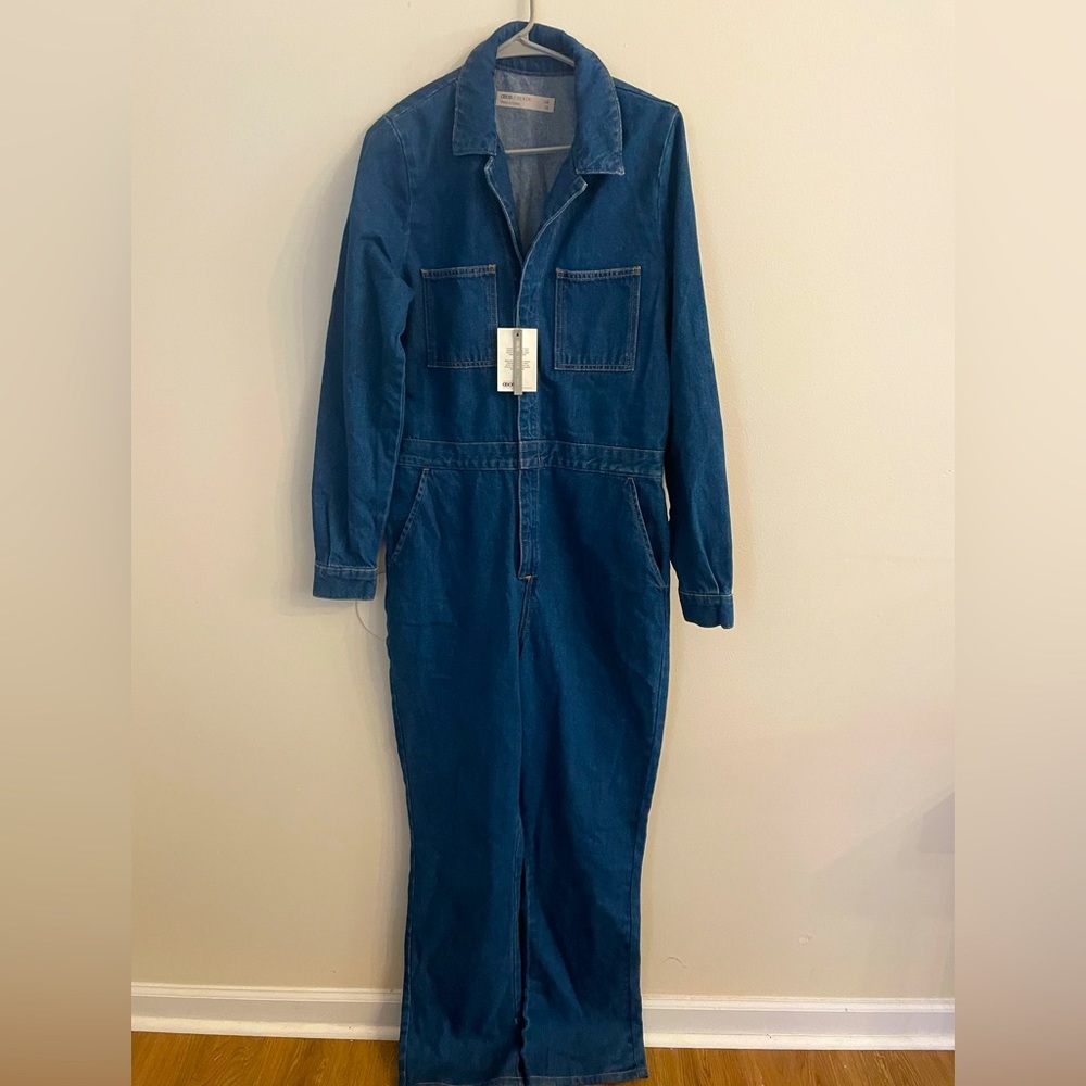 ASOS DESIGN Flare Boiler Jumpsuit blue denim UK 14 US 8 v neck tall NWT zipper